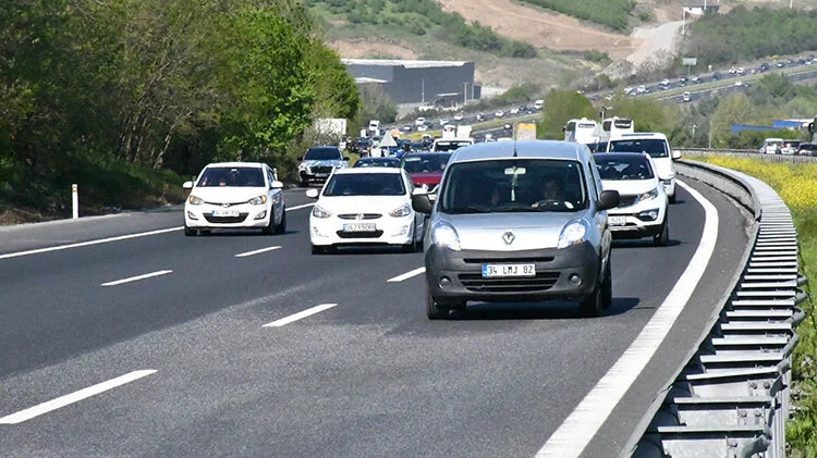 Bayram dönüşü trafikte son durum