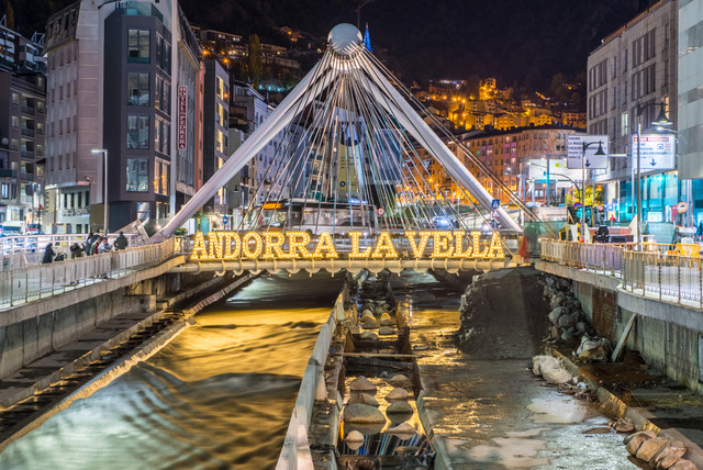 Dünyanın en küçük ama en güzel ülkelerinden: Andorra