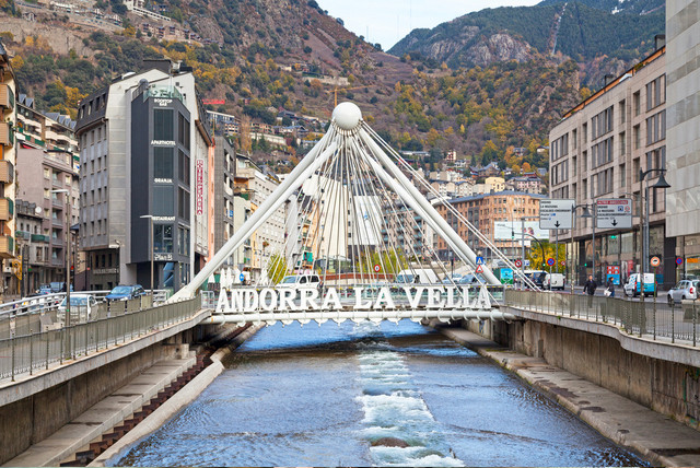 Dünyanın en küçük ama en güzel ülkelerinden: Andorra