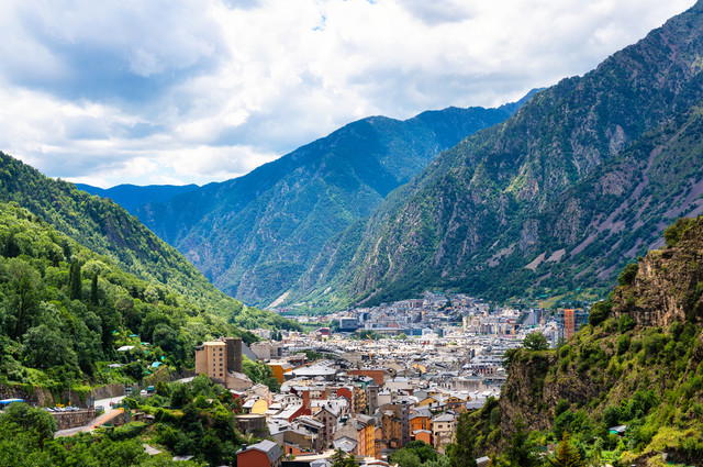 Dünyanın en küçük ama en güzel ülkelerinden: Andorra