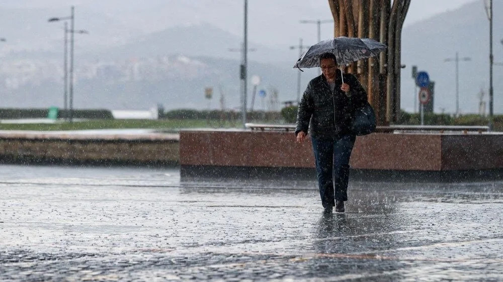 Sıcaklık 10 derece birden düşecek: AKOM'dan İstanbul'a uyarı!