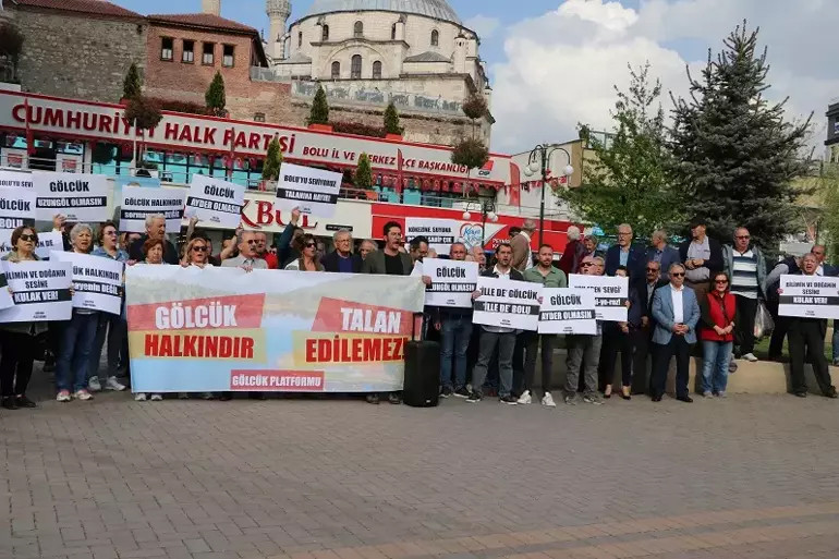 Tanju Özcan'dan kendisini protesto eden eşine: Bu akşam eve geç geleceğim!