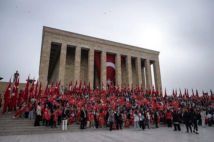 23 Nisan Ulusal Egemenlik ve Çocuk Bayramı kutlanıyor!