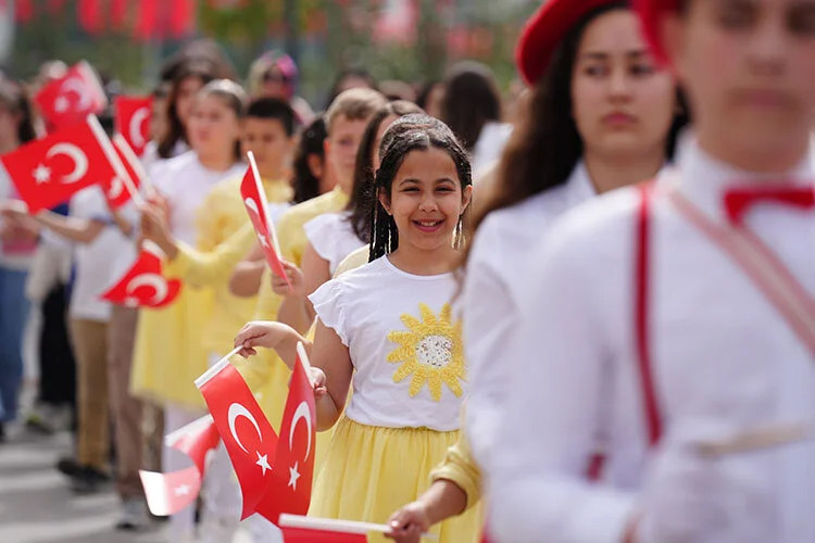 23 Nisan Ulusal Egemenlik ve Çocuk Bayramı kutlanıyor!