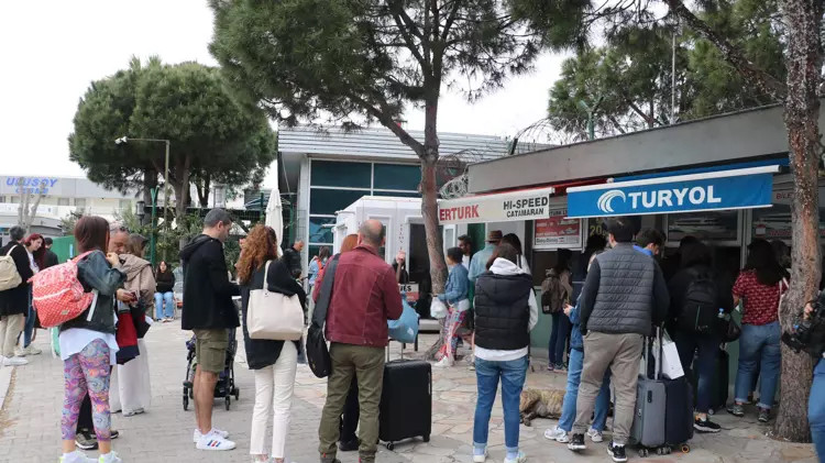 Bayram tatilinde kapıda vize uygulamasına yoğun ilgi!