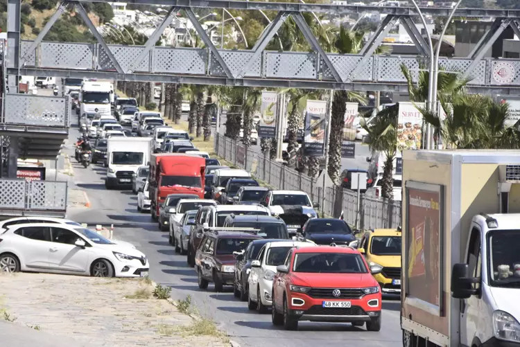 Bodrum'da bayram trafiği!