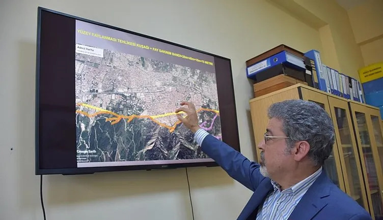 Uzman isimden korkutan açıklama: 7.1'lik deprem üretebilir!