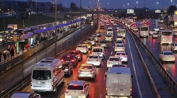 Araç sahipleri dikkat: TTB takmayanlar trafiğe çıkamayacak!