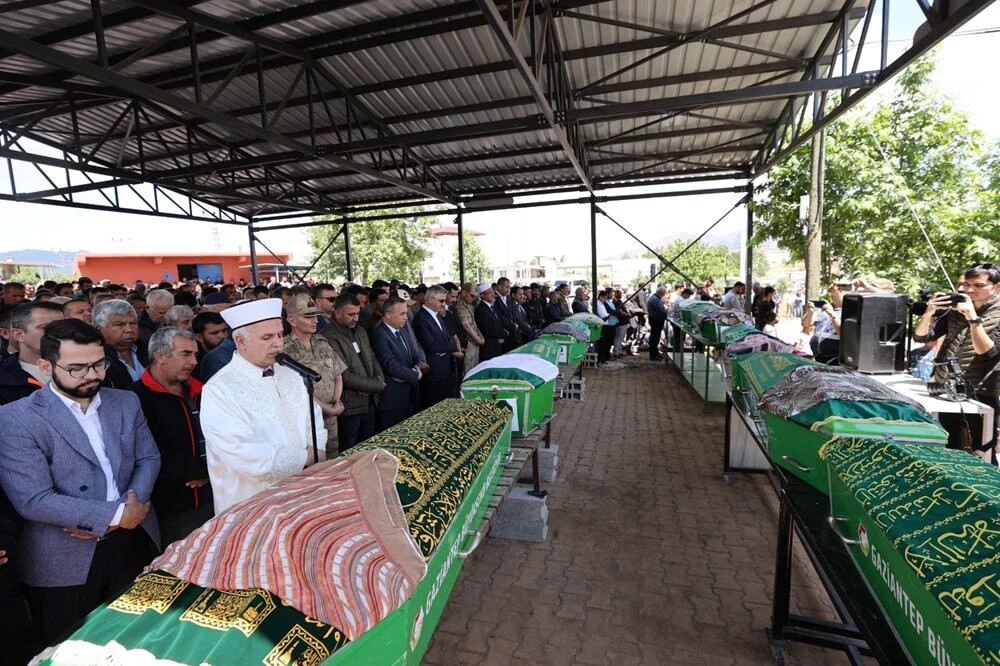 Gaziantep'teki katliam gibi kazada ölenlere veda!