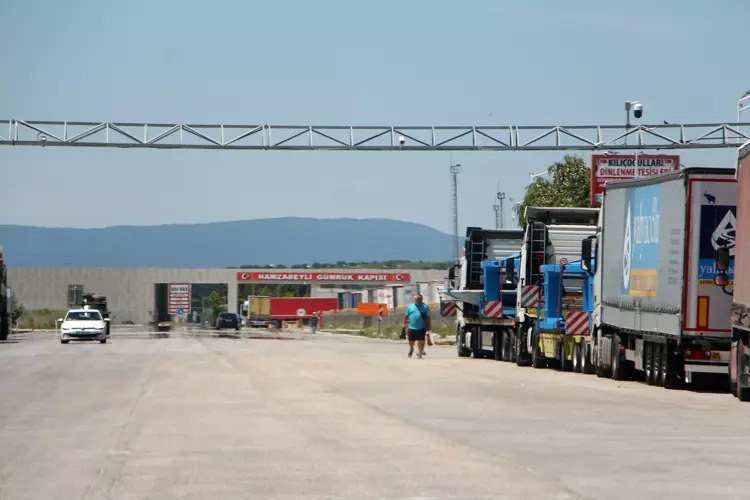 Bulgaristan sınırında 24 kilometrelik Schengen kuyruğu