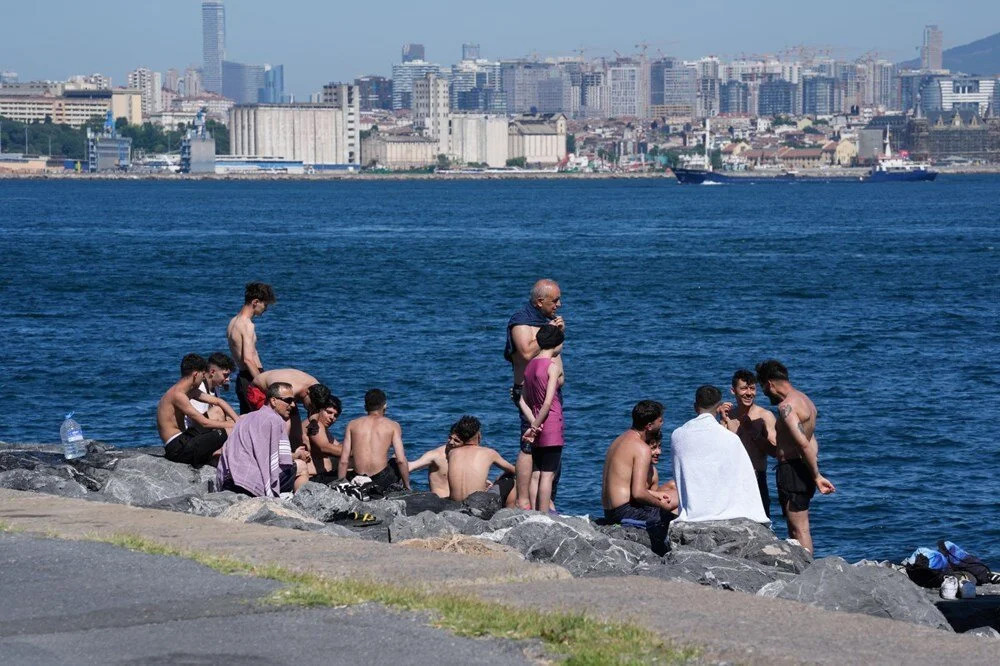 İstanbul'da kavurucu sıcaklık alarmı: AKOM saat verdi!