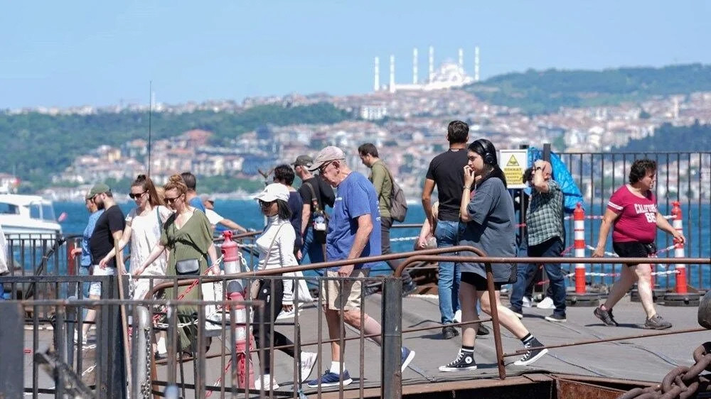 Hafta sonu serinlik geliyor: İstanbul 8 derece düşecek!