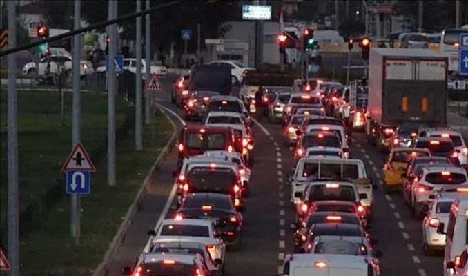 Bu araçlara 2 gün trafiğe çıkış yasak