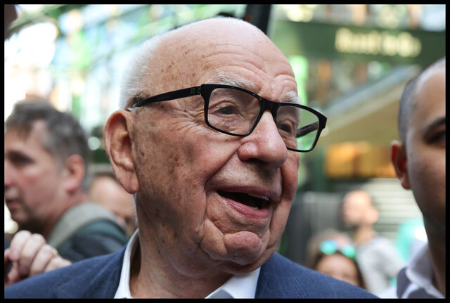 93 yaşındaki medya milyarderi Rupert Murdoch 5. kez evlendi!