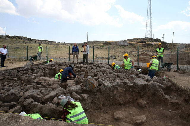 Malazgirt Zaferi'nin araştırıldığı alanda heyecan verici keşif!