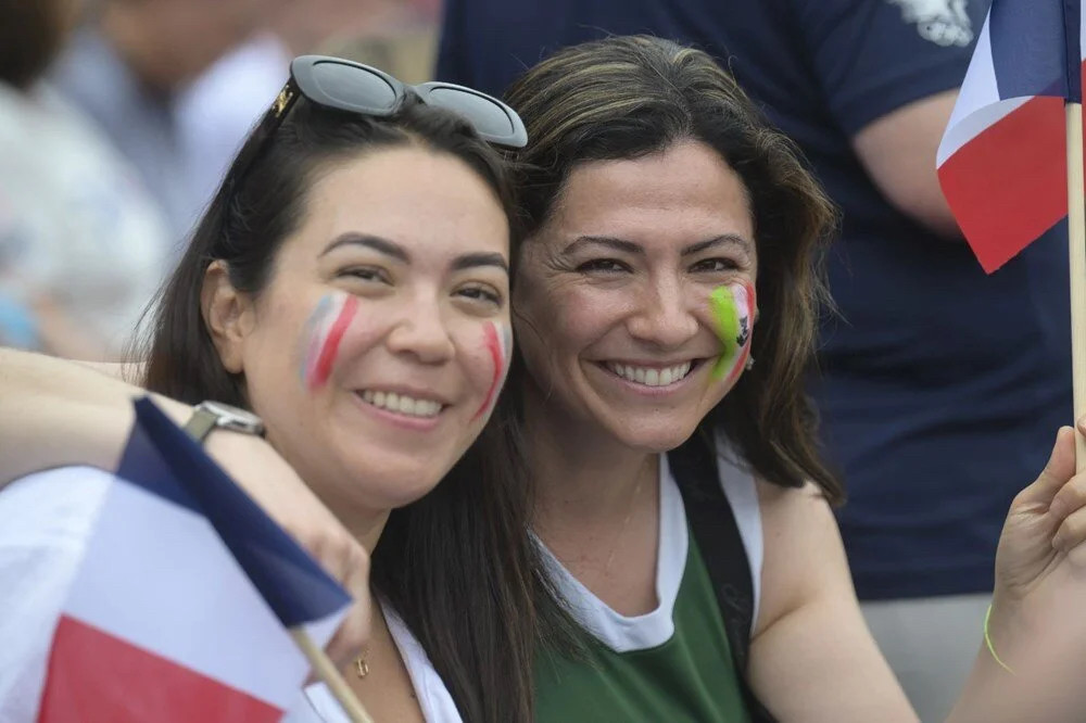 Paris Olimpiyatları açılış töreninden muhteşem kareler