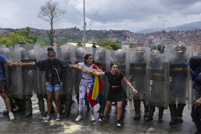 Venezuela'da seçim protestoları sürüyor: Şiddet olayları artıyor!