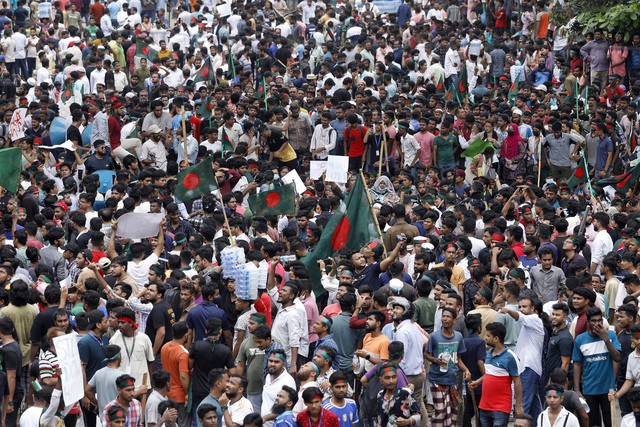 Bangladeş'teki protestolarda can kaybı yükseliyor!