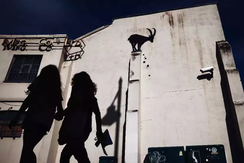 3 yeni eserde gizemli mesaj: Banksy fırtınası!