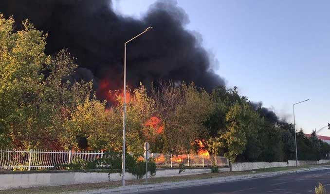 O kentte 3 ayda tam 50 fabrika küle döndü