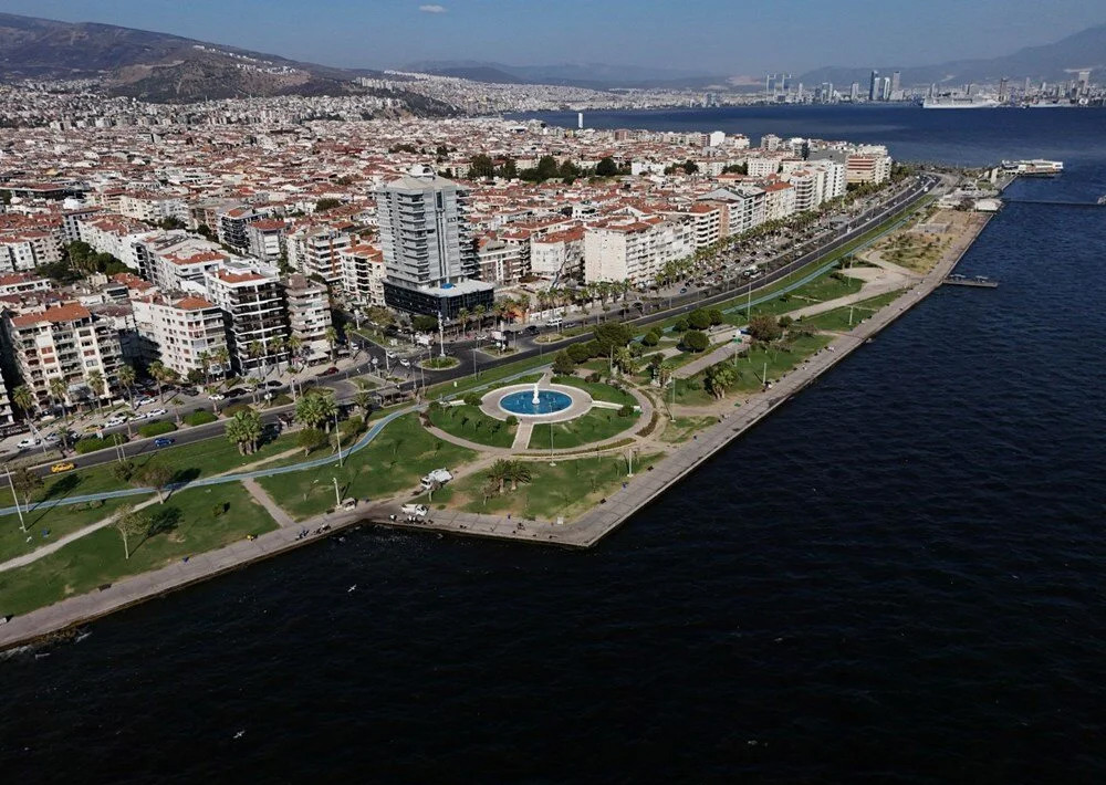 İzmir Körfezi'nde endişe verici durum: Balık ölümleri sürüyor!