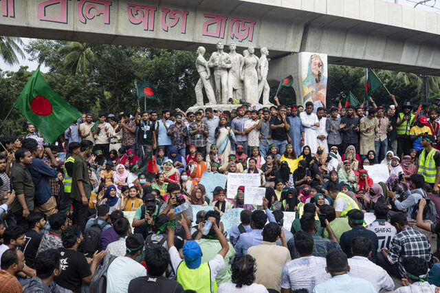 Bangladeş'teki protestolar katliama dönüştü: Yüzlerce ölü ve binlerce yaralı var!