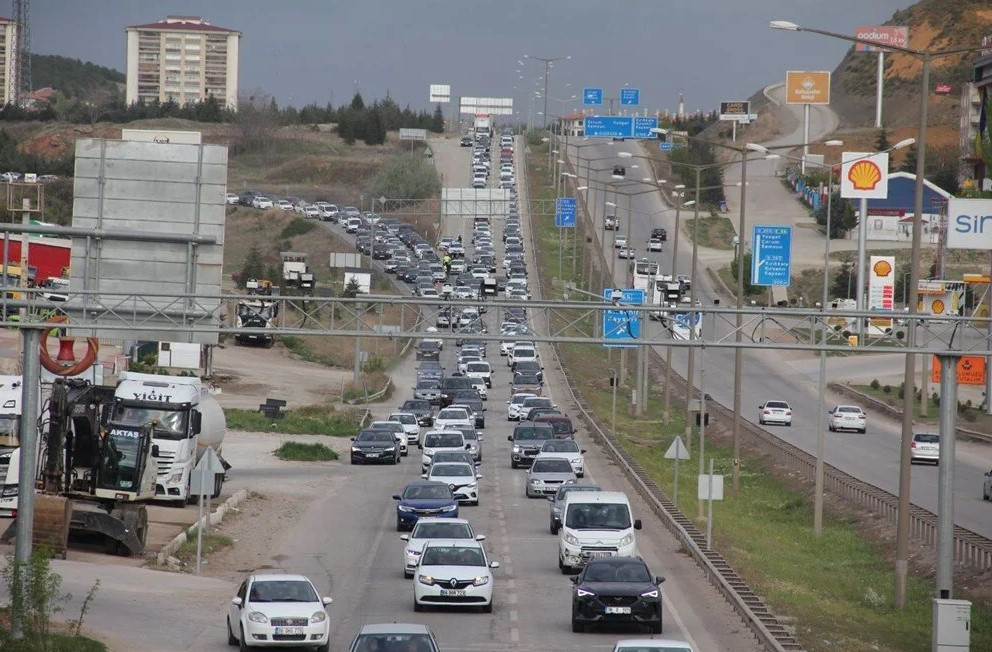 Bayram dönüşü trafikte son durum