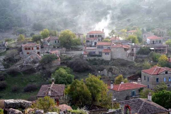 Ev fiyatları boğazla yarışan tarihi köy 