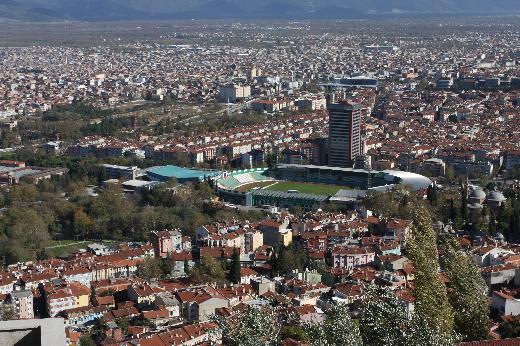 80 milyonuna erkekler, 43 milyonuna kadınlar sahip