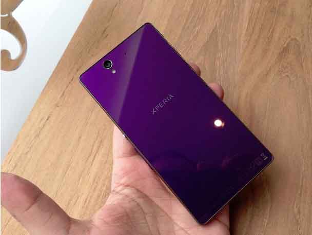 Sony Xperia Z modelini tanıttı