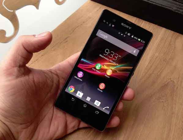 Sony Xperia Z modelini tanıttı