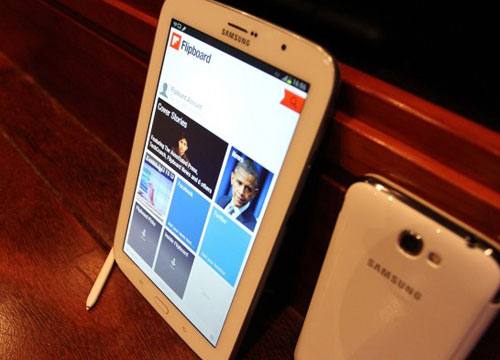 Samsung'dan yeni Galaxy