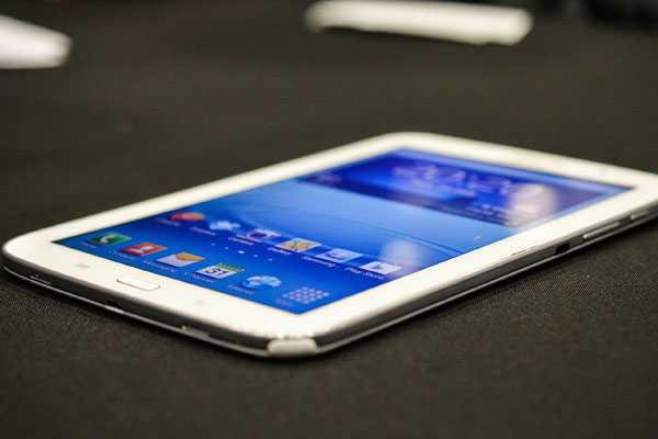 Samsung'dan yeni Galaxy