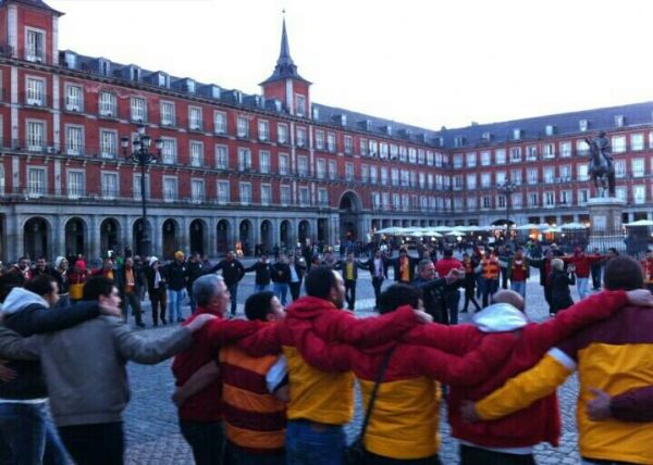 Galatasaray İspanyayı Salladı 