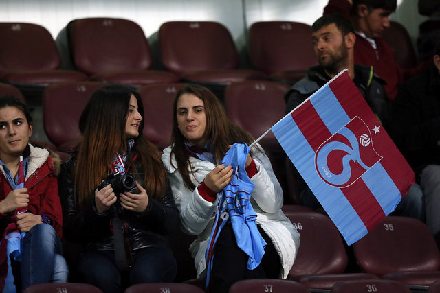 En çok taraftar kimde? 

Hangi şehir hangi takımı tutuyor?