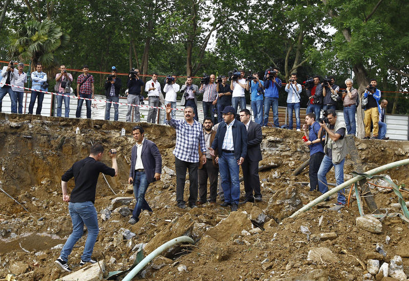 Gezi Parkı'nda eylem bitmiyor