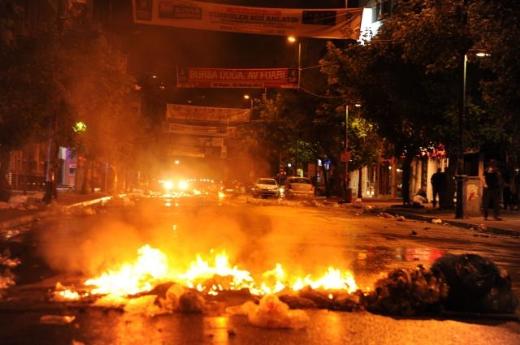 Türkiye Gezi Parkı için uyumadı