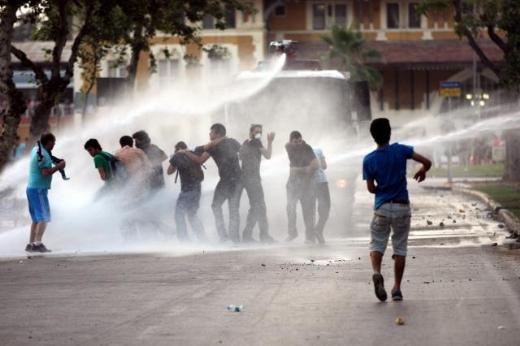 Türkiye Gezi Parkı için uyumadı