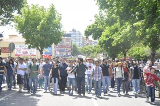 Türkiye Gezi Parkı için uyumadı