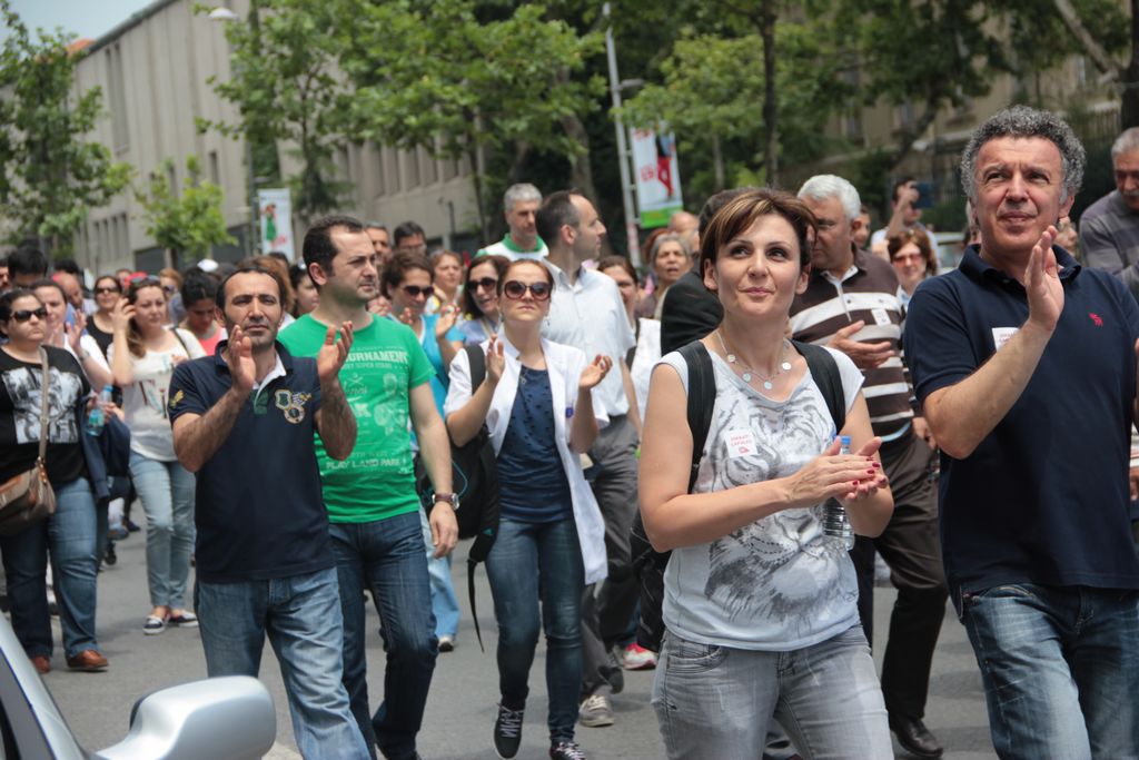 Sendikalar Gezi Parkına yürüyor