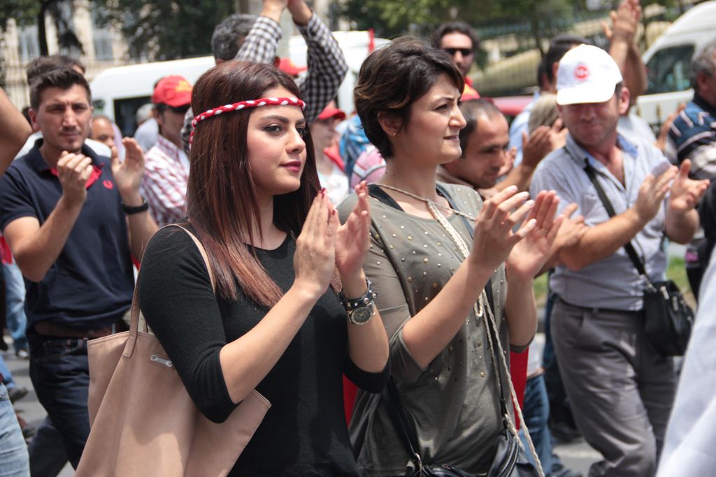 Sendikalar Gezi Parkına yürüyor