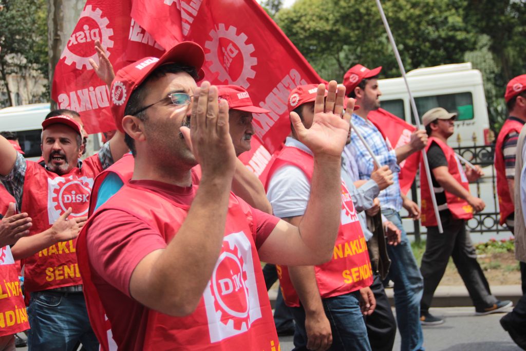 Sendikalar Gezi Parkına yürüyor