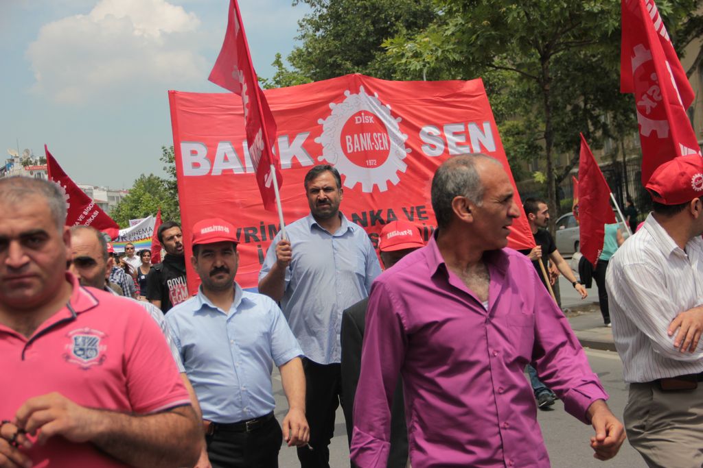 Sendikalar Gezi Parkına yürüyor