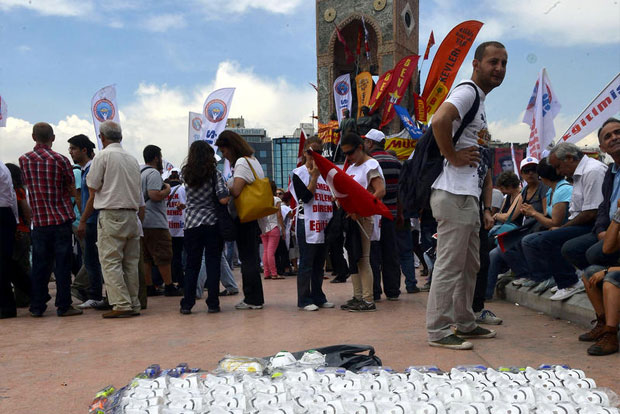 Sendikalar Gezi Parkına yürüyor