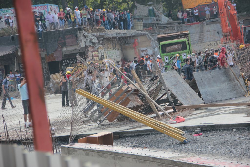 Taksim'e polis müdahalesi