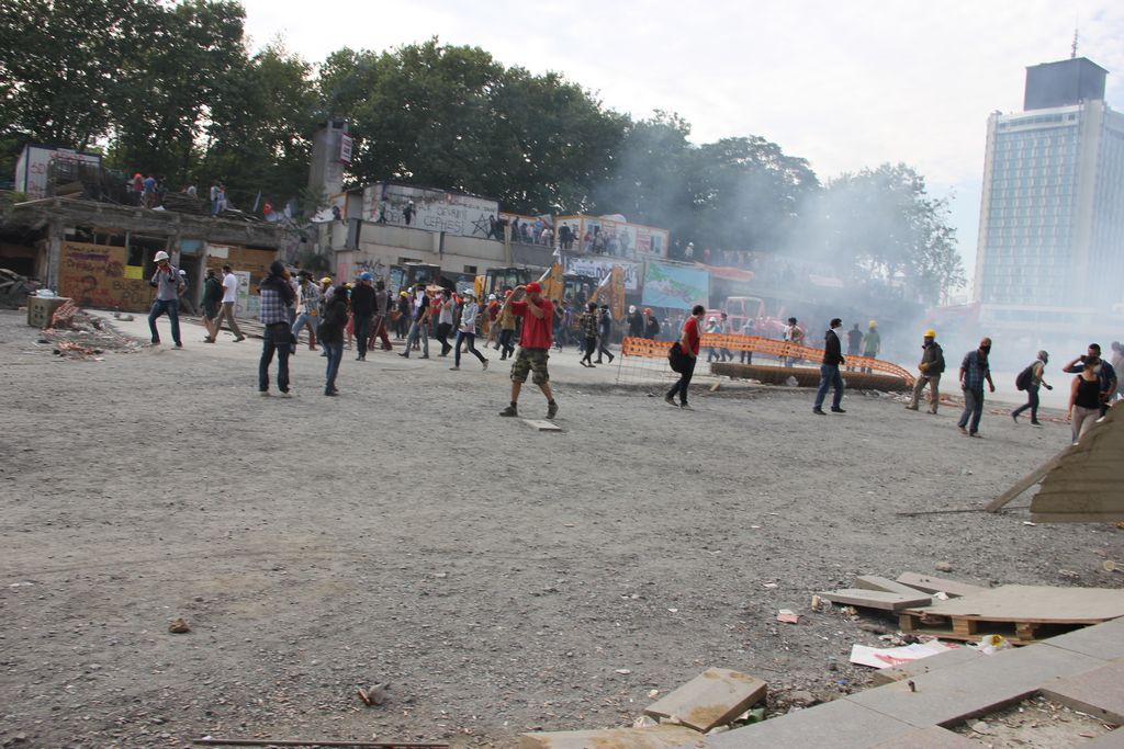 Taksim'e polis müdahalesi