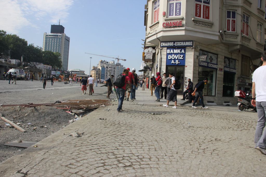 Taksim'e polis müdahalesi