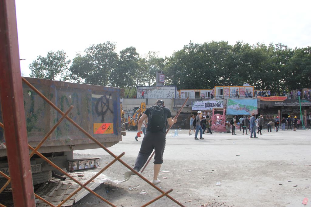 Taksim'e polis müdahalesi