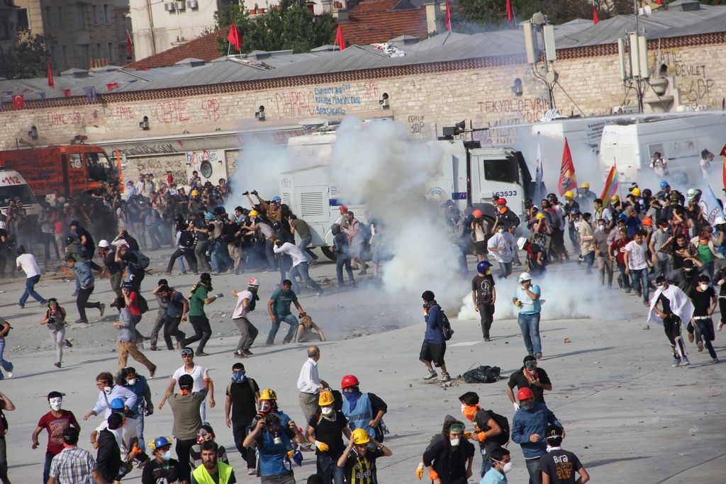 Taksim'e polis müdahalesi