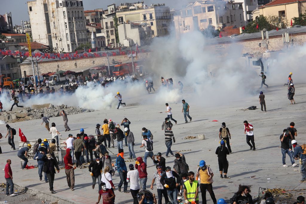 Taksim'e polis müdahalesi